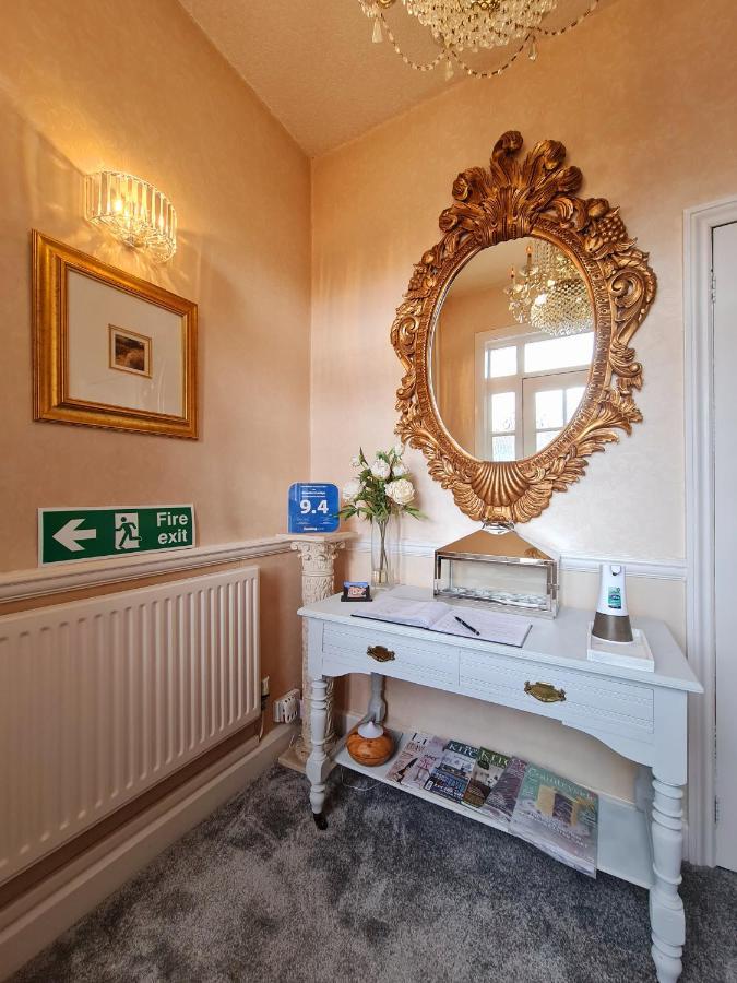 Beaufort Lodge - Central Location & Free Parking Taunton Luaran gambar