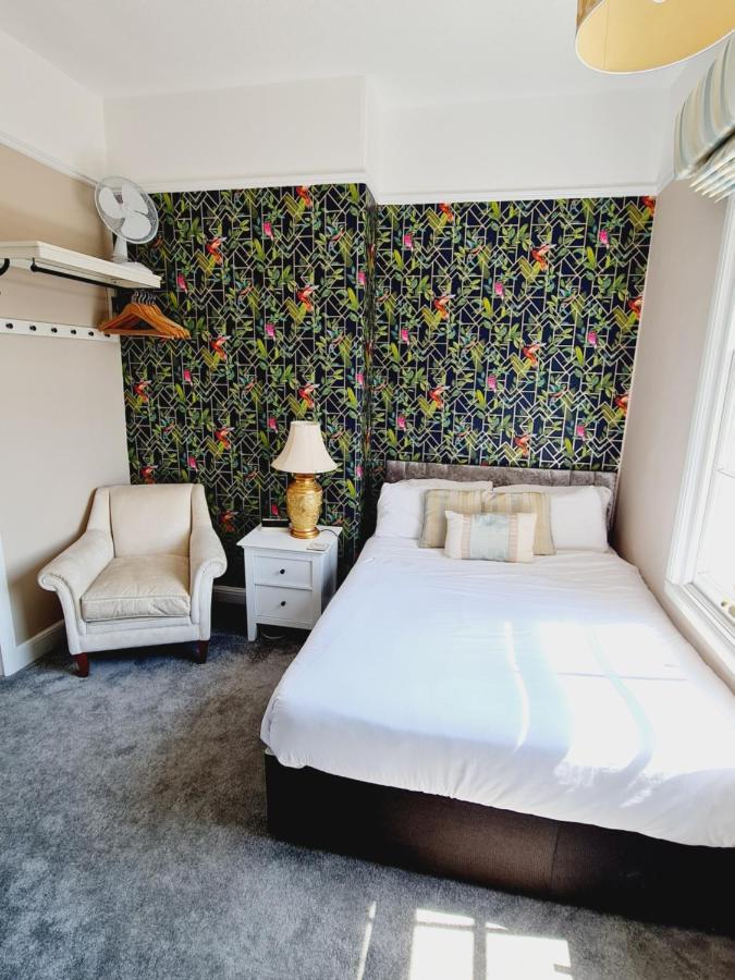 Beaufort Lodge - Central Location & Free Parking Taunton Luaran gambar