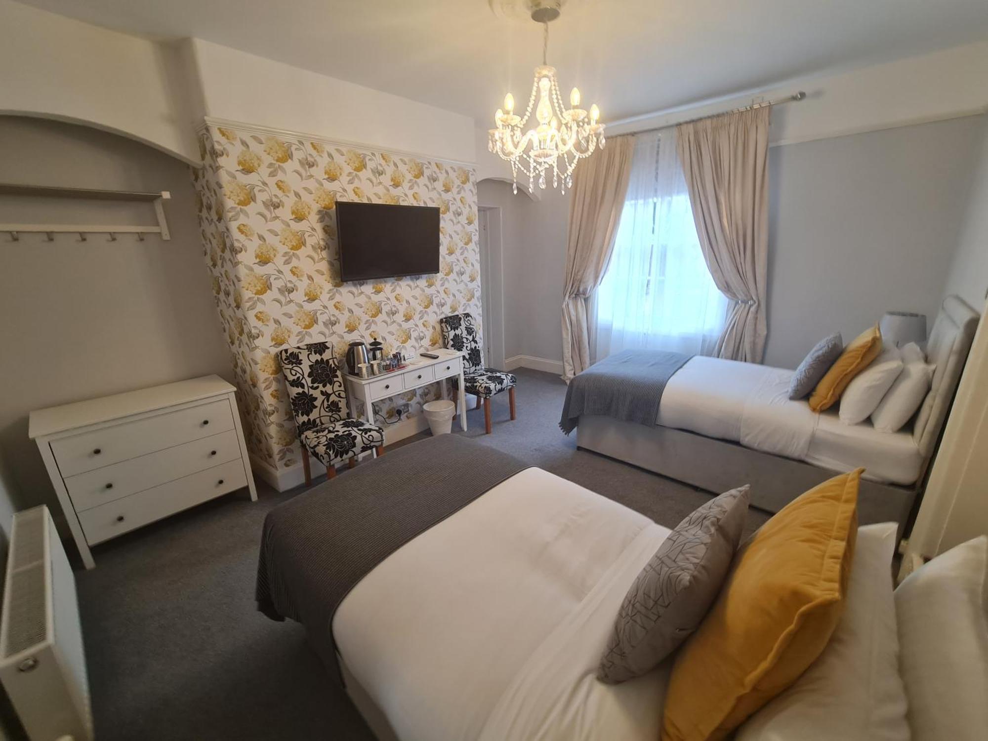 Beaufort Lodge - Central Location & Free Parking Taunton Luaran gambar